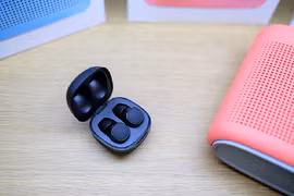 Loạt tai nghe True Wireless ngon rẻ cho người chán AirPods