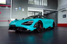 McLaren 765LT độc nhất Lào, sở hữu màu sơn xanh Tokyo Cyan độc