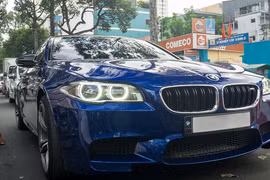 Ảnh BMW M5 F10 cực hiếm trên phố Sài Gòn