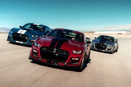 Ford Mustang Shelby GT500 “đội giá” lên tới 3,94 tỷ đồng