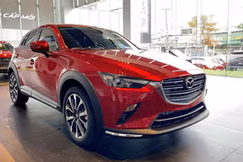 Mazda CX-3 tại Việt Nam đang giảm cả trăm triệu "đấu" Hyundai Creta