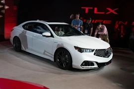Sedan Acura TLX-L mới lộ ảnh nóng trước giờ G