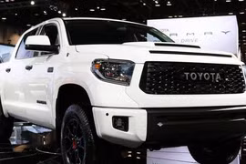 Siêu bán tải Toyota Tundra TRD Pro mới giá 1,2 tỷ đồng