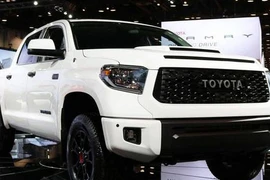 Siêu bán tải Toyota Tundra TRD Pro mới giá 1,2 tỷ đồng