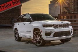 Jeep Grand Cherokee L tại Việt Nam dính lỗi trục lái 