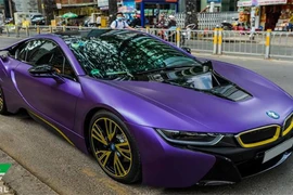 Siêu xe BMW i8 độ “áo tím” ấn tượng nhất Việt Nam