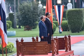 Thủ tướng Thái Lan chủ trì lễ đón Chủ tịch nước Nguyễn Xuân Phúc và phu nhân