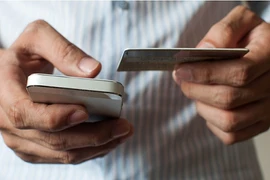 Đối phó mã độc và tội phạm mạng khi dùng smartphone