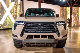 SUV hạng sang Lexus GX 2024 chào bán từ 1,56 tỷ đồng tại Mỹ