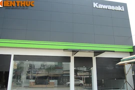 Đột nhập showroom Kawasaki chính hãng tại Việt Nam