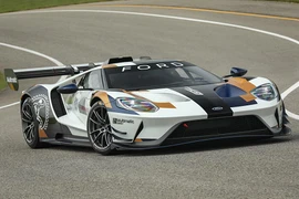 Siêu xe Ford GT mạnh nhất, bán ra tới hơn 27 tỷ đồng