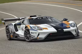 Siêu xe Ford GT mạnh nhất, bán ra tới hơn 27 tỷ đồng