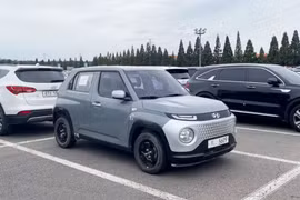 Cận cảnh SUV hạng A siêu rẻ Hyundai Casper 2022 trên phố