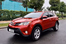 Toyota RAV4 chạy chán 7 năm, bán vẫn hơn 1 tỷ tại Việt Nam