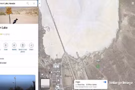 Đĩa bay xuất hiện trên Google Maps, gần Area 51