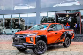 Mitsubishi Triton bản Athlete 4x4 cao cấp giảm tới 150 triệu đồng
