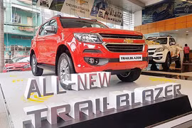 Chevrolet Trailblazer lại giảm gần 200 triệu đồng tại Việt Nam