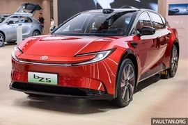 Cận cảnh Toyota bZ5 từ 455 triệu đồng, tầm hoạt động 630 km