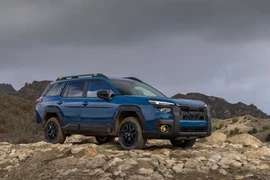 Subaru Outback 2026 "lột xác SUV hóa“, trang bị ngập công nghệ