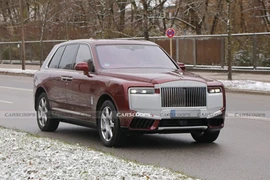 Rolls-Royce Cullinan 2025 - SUV siêu sang bản nâng cấp "lộ hàng"