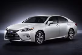 Lexus ES bản nâng cấp 2016 “làm mới nhưng chưa làm tới” 