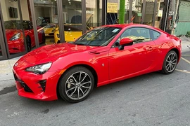 Toyota 86 2017 - chiếc JDM số sàn "hàng siêu độc" tại Việt Nam