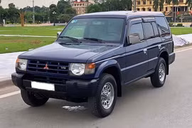 Mitsubishi Pajero chở tiền thanh lý chỉ vài chục triệu, rẻ ngang xe máy