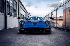 "Thần gió" Pagani Huayra Roadster carbon khoảng gần 70 tỷ đồng