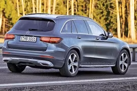 Chưa ra mắt, Mercedes GLC đã lộ thêm hàng loạt thông tin