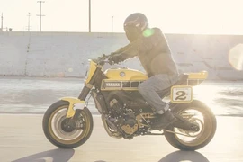 Yamaha MT-09 biến “ong vò vẽ” nhờ hãng độ Roland Sands