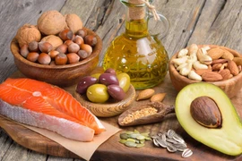 Bác sĩ chỉ rõ các thực phẩm chống viêm và nổi hạch trong cơ thể