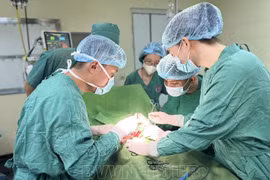 Phẫu thuật khắc phục lún dương vật ở trẻ