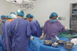 “Báo động đỏ" giành giật sự sống cho nam thanh niên bị đâm thấu tim