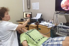 Bị điếc vì… đeo tai nghe