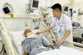 Hy hữu: nam thanh niên bị dây cáp kéo đứt đôi khí quản