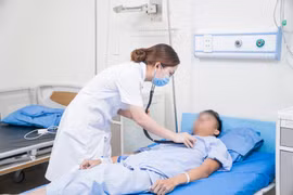 34 tuổi đã tắc ruột do đại tràng