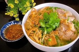 Bác sĩ chỉ rõ các loại thực phẩm không nên ăn nhiều ngày Tết