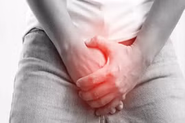 Cưới vợ 2 tháng nhưng không thể “gần gũi” mới phát hiện hẹp bao quy đầu