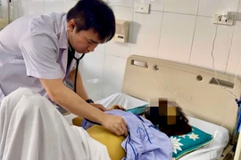 Nguy kịch vì uống thuốc Nam trị viêm gan B