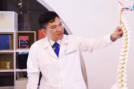 PGS.TS Hòa phân tích về thoái hóa cột sống gây biến chứng cho cơ thể