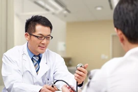 Điều cần làm ngay khi lỡ quên uống thuốc huyết áp