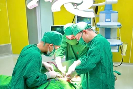 Cứu bệnh nhân nhiễm trùng nhiễm độc bởi ảnh hưởng vết mổ 3 năm trước