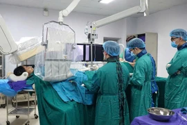 Người phụ nữ hết đau thắt ngực nhờ kỹ thuật can thiệp mạch vành phức tạp