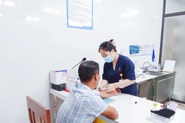 Bị sẩn ngứa, bệnh nhân tá hoả khi nhận kết quả bị nhiễm giun đũa chó