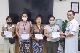 Bệnh viện K hỗ trợ cho 115 bệnh nhân bị thiệt hại bão Yagi