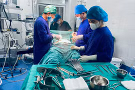 Cứu sống sản phụ mất 3 lít máu do chửa ngoài tử cung