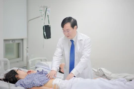 Suy tim, rách niêm mạc dạ dày vì giảm cân sai cách