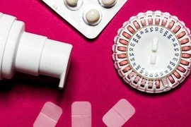 Có nên dùng liệu pháp hormon sau cắt buồng trứng?