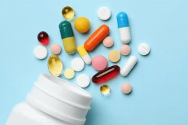 7 loại thuốc "cứu mạng" nhất định cần có trong tủ thuốc ngày Tết