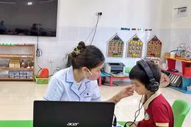 Sàng lọc khám khiếm thính cho trẻ mầm non tránh tàn tật vĩnh viễn